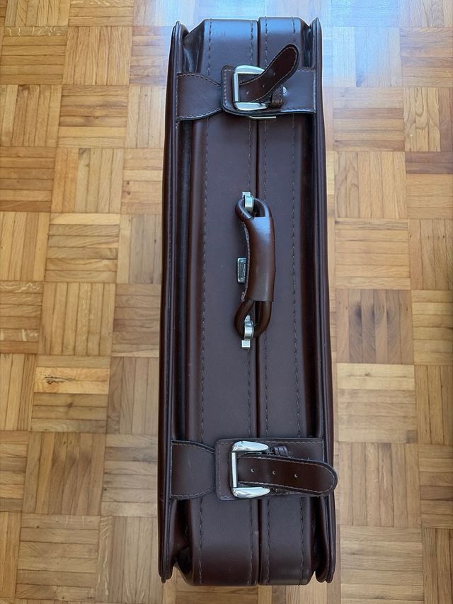 Maleta de viaje de piel retro 