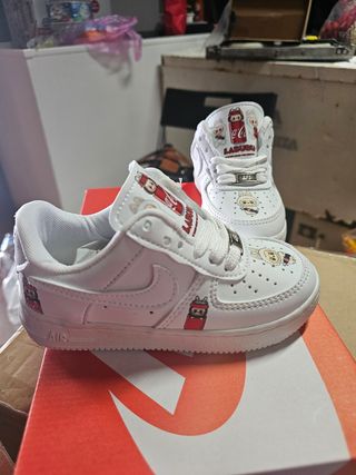 Deportivas Labubu Blancas