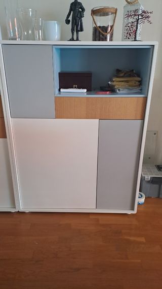 Dos aparadores modernos