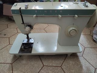Máquina de coser Singer Vintage 4M-823G