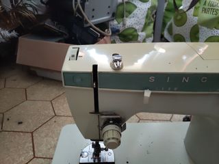 Máquina de coser Singer Vintage 4M-823G