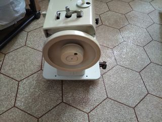 Máquina de coser Singer Vintage 4M-823G