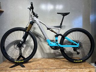 Orbea Rise H10 2022 / Talla M / 29" / 1561 Km