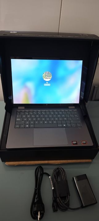 Portátil HP Omni Book Gris