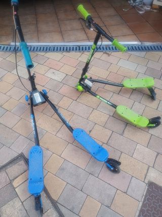 Dos patinetes dobles