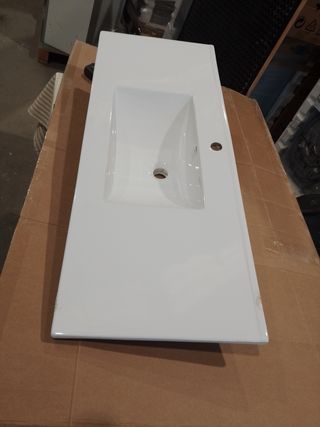 Lavabo grande blanco