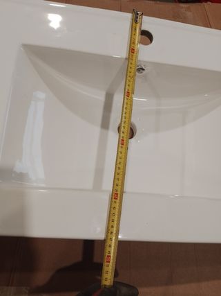 Lavabo grande blanco