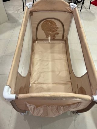 Cuna de viaje / Parque infantil con cambiador