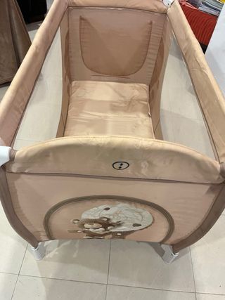 Cuna de viaje / Parque infantil con cambiador