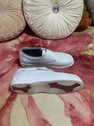 Zuecos Dian Talla 40 Blancos