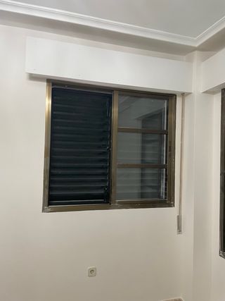 Ventanas y puertas de aluminio color bronce