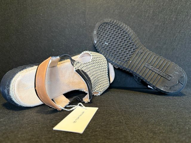 Sandalias TOM TAILOR cuña T42