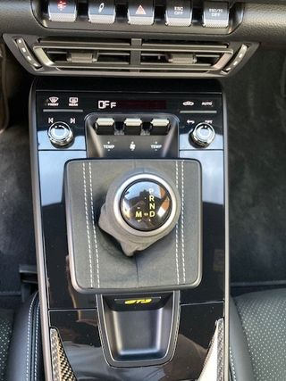 Porsche 911 2024 GT3