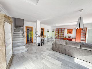 Casa adosada en alquiler en Almuñecar en Almuñécar