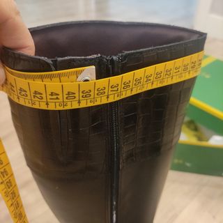 Botas altas de piel negras talla 39