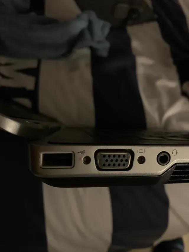 ordenador portatil Dell Windows 10 Pro