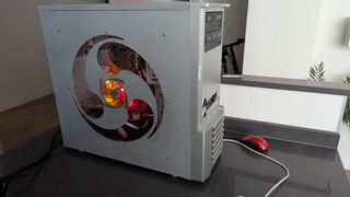 Ordenador Antiguo Modding + Monitor Benq + teclado