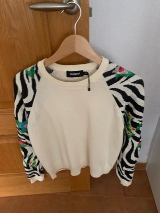 Jersey Desigual Rayas Cebra y Flores