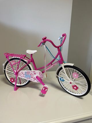 4 Nancys y 1 Bicicleta