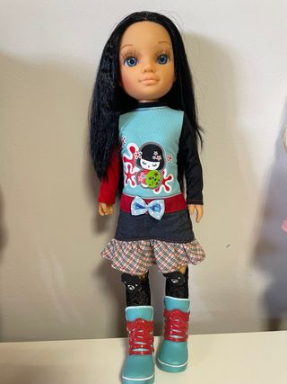 4 Nancys y 1 Bicicleta