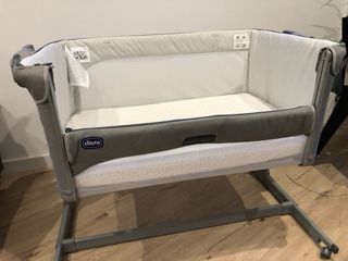 Cuna Chicco Next2Me Magic - Como nueva