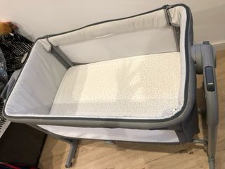 Cuna Chicco Next2Me Magic - Como nueva