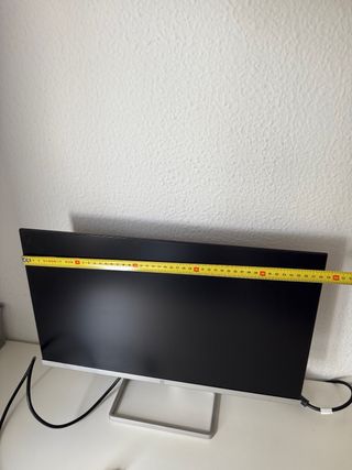 Pantalla HP Plata y Negra