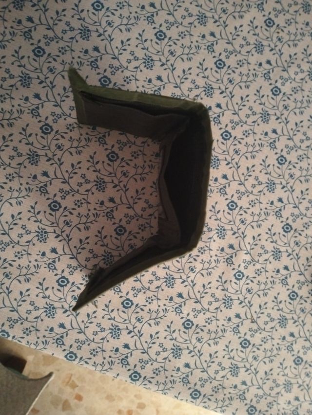 Cartera estilo militar