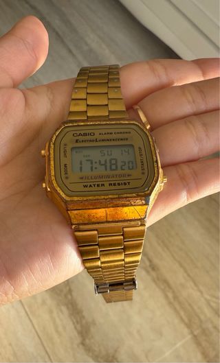 Reloj Casio Dorado