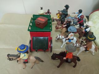 Vaqueros y Carreta Playmobil