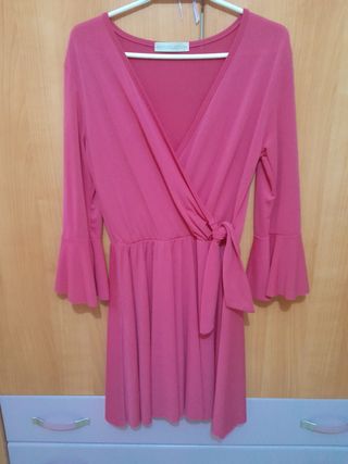 Vestido rosa fiesta manga acampanada