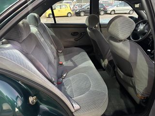 Peugeot 406 1998