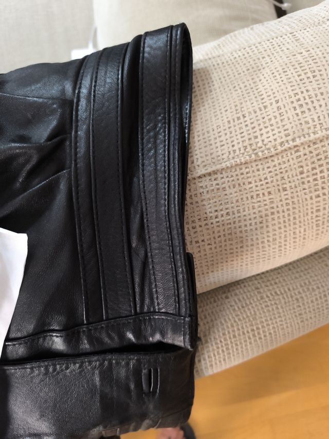 Chaquetón de piel tres cuartos