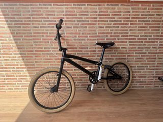 Bicicleta BMX Monty