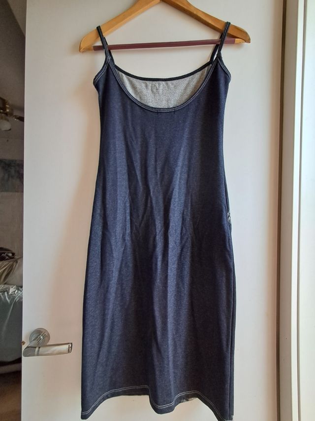 Vestido imitación vaquero con diseño