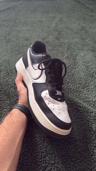 Nike Air Force 1 Low Blanco y Negro
