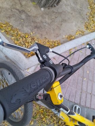 Bicicleta BMX Monty (acepto cambios por scooter)