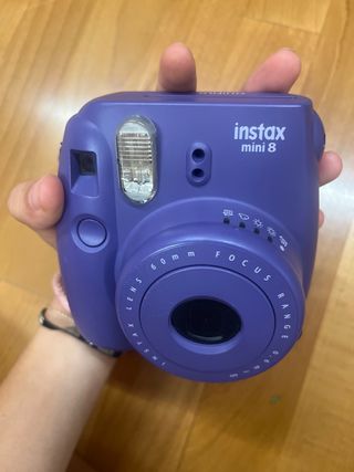 Cámara Instax Mini 8 Morada
