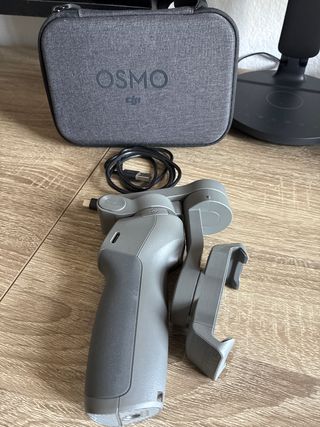 DJI Osmo Mobile 3 Gimbal