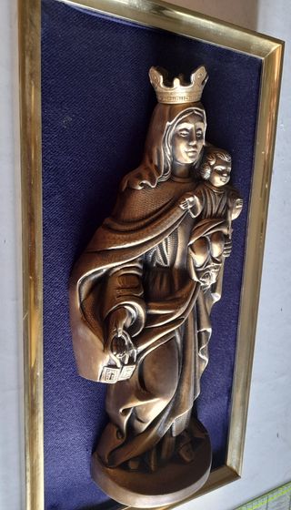 Virgen de Bronce con Niño