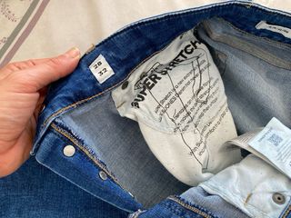 Pantalón Jack & Jones Slim Glenn 28-32
cintura 28 
