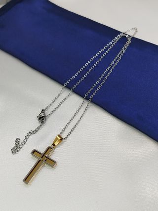 Collar Cruz Acero Inoxidable Dorado y Plateado