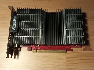 Placa Gráfica Asus HD3650 512MB
