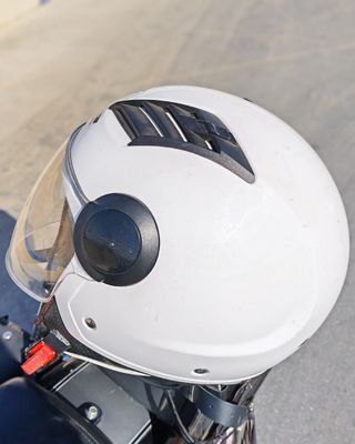 Casco de moto jet blanco LS2 Airflow