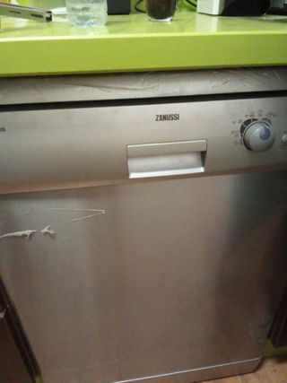 Lavavajillas Zanussi