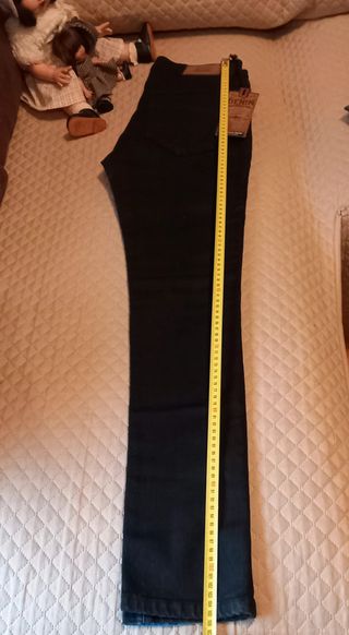 Vaqueros Denim Hombre Negro T42/L con etiquetas