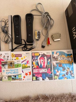 Consola Nintendo Wii Negra + Juegos