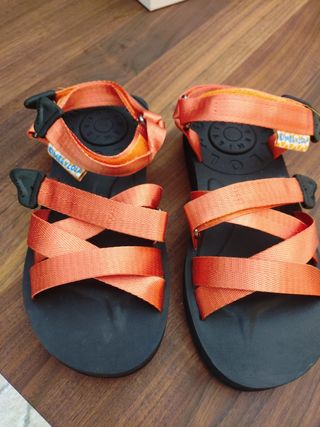 Sandalias Bimba y Lola Naranja y Negro