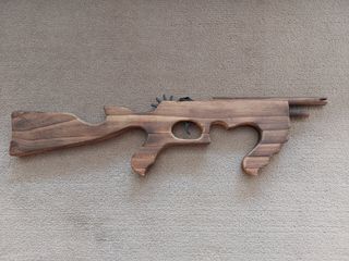 Escopeta de madera niños para lanzar gomas