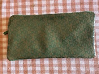 Bolso monedero DKNY verde